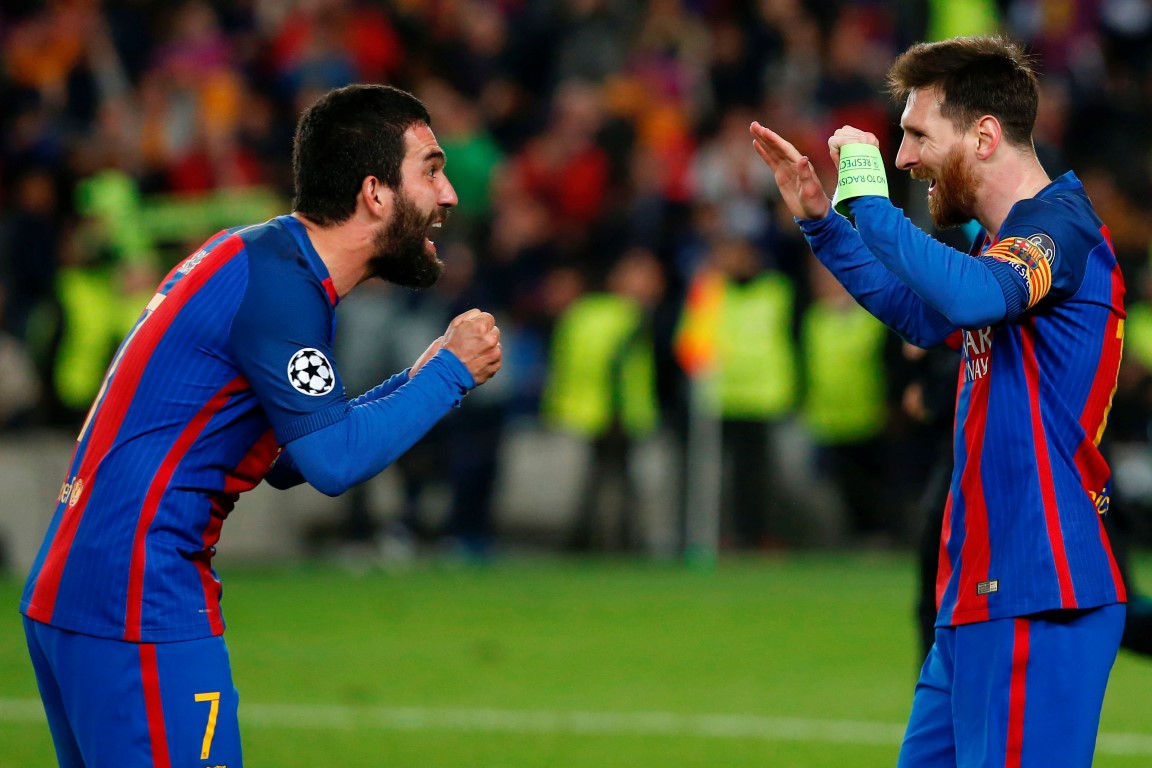 Flaş iddia Lionel Messi Arda Turan’a selam bile vermiyor