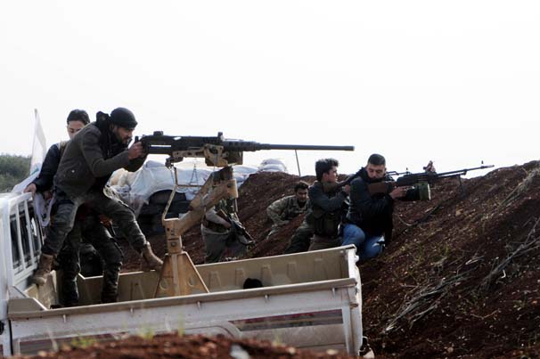 Azez- Afrin sınırında YPG ile ÖSO arasında çatışma