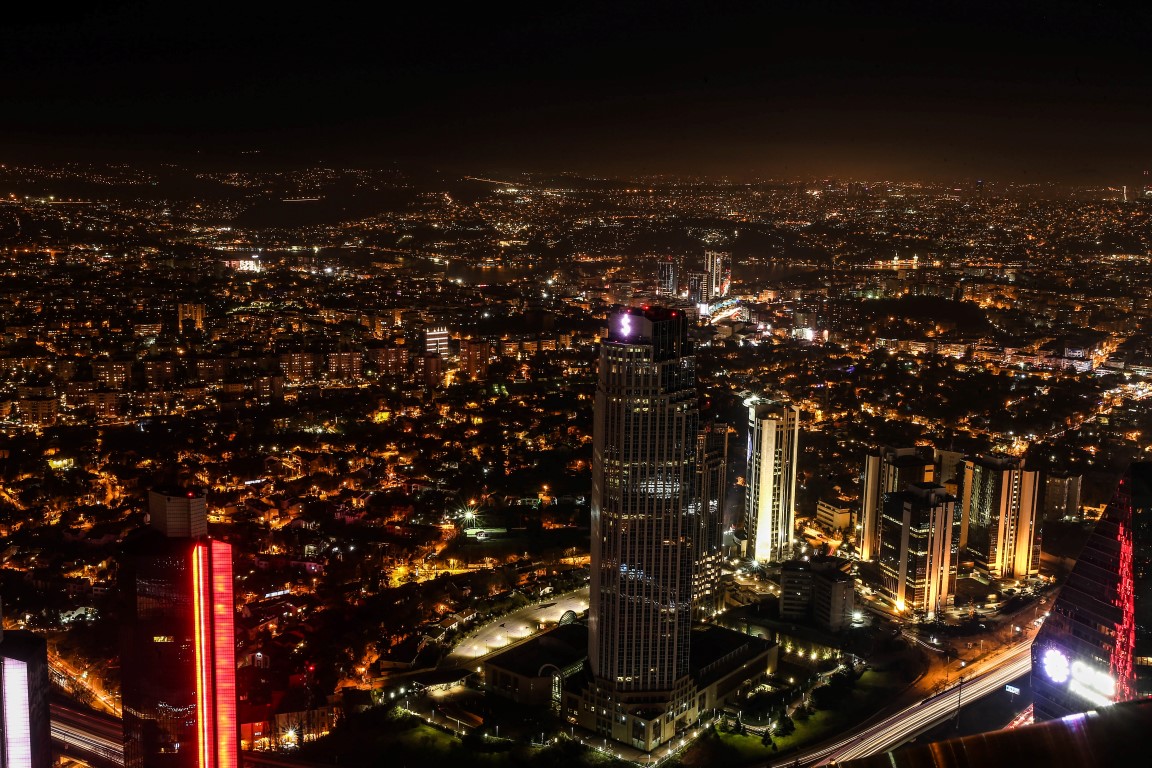 İstanbul’un en yüksek binasından kent bir başka görülüyor