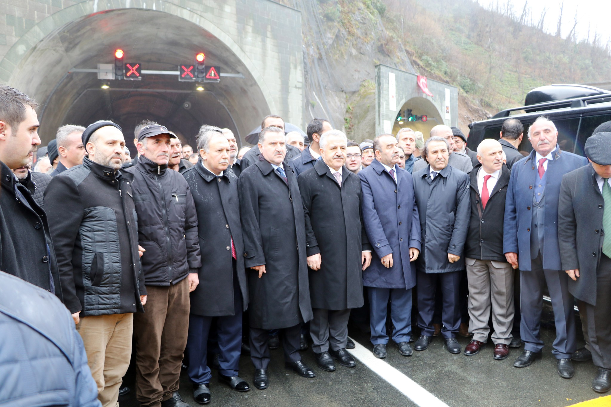 60 yıllık hayal Cankurtaran Tüneli bugün açıldı