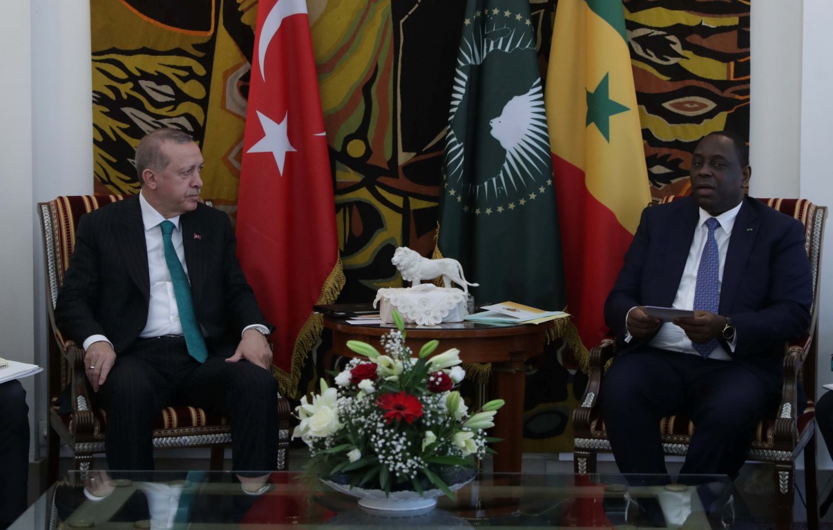 Cumhurbaşkanı Erdoğan Senegal’de böyle karşılandı