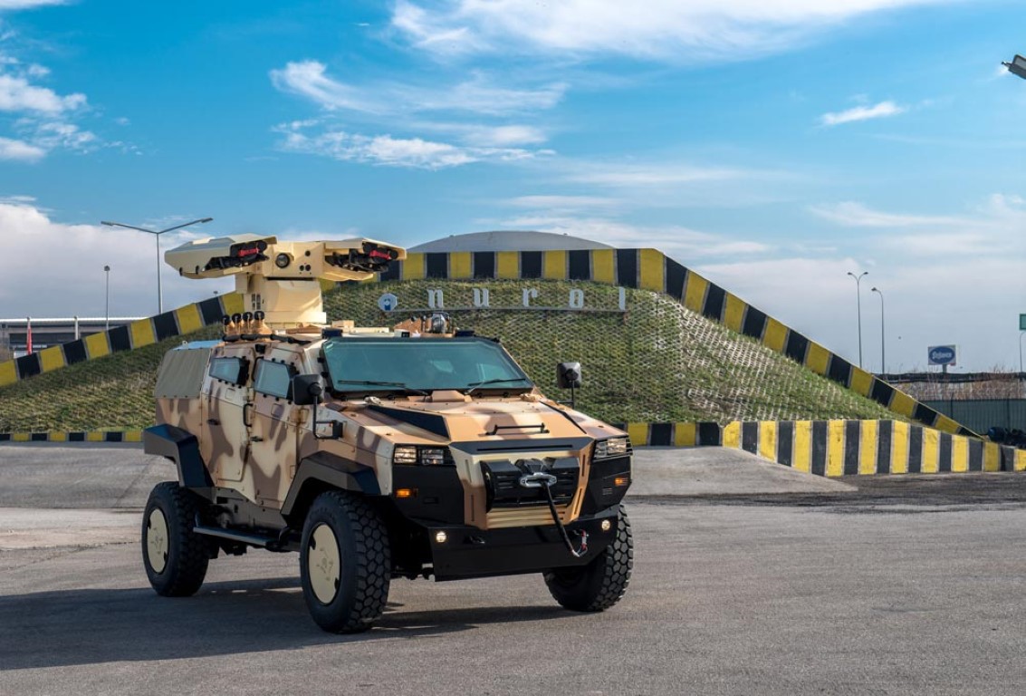 Türkiye’nin yeni zırhlısı NMS 4X4, Katar’da yüzünü gösterdi