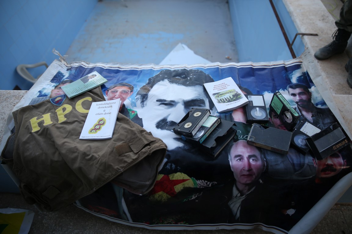 YPG/PKK’nın 12 odalı yer altı mühimmat deposu bulundu