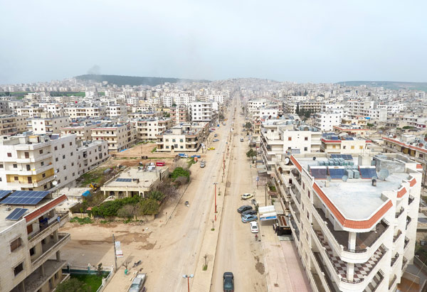 Terörirstler Afrin’i yakıp yıkmış