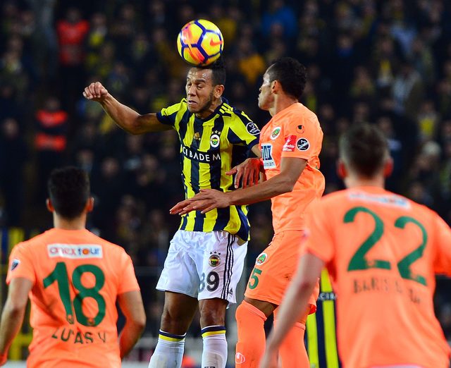 Fenerbahçe’de Josef de Souza’ya 12 milyon Euro