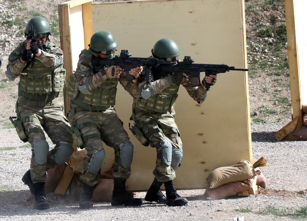 Milli Piyade Tüfeği MPT 76 komandoların hizmetinde