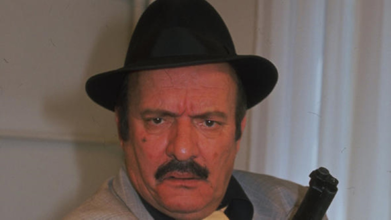 Usta oyuncu Dursun Ali Sarıoğlu son yolculuğuna uğurlandı