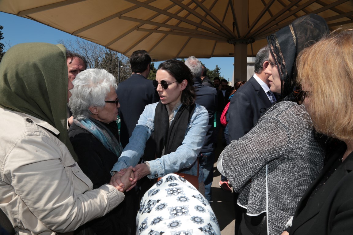 Usta oyuncu Dursun Ali Sarıoğlu son yolculuğuna uğurlandı