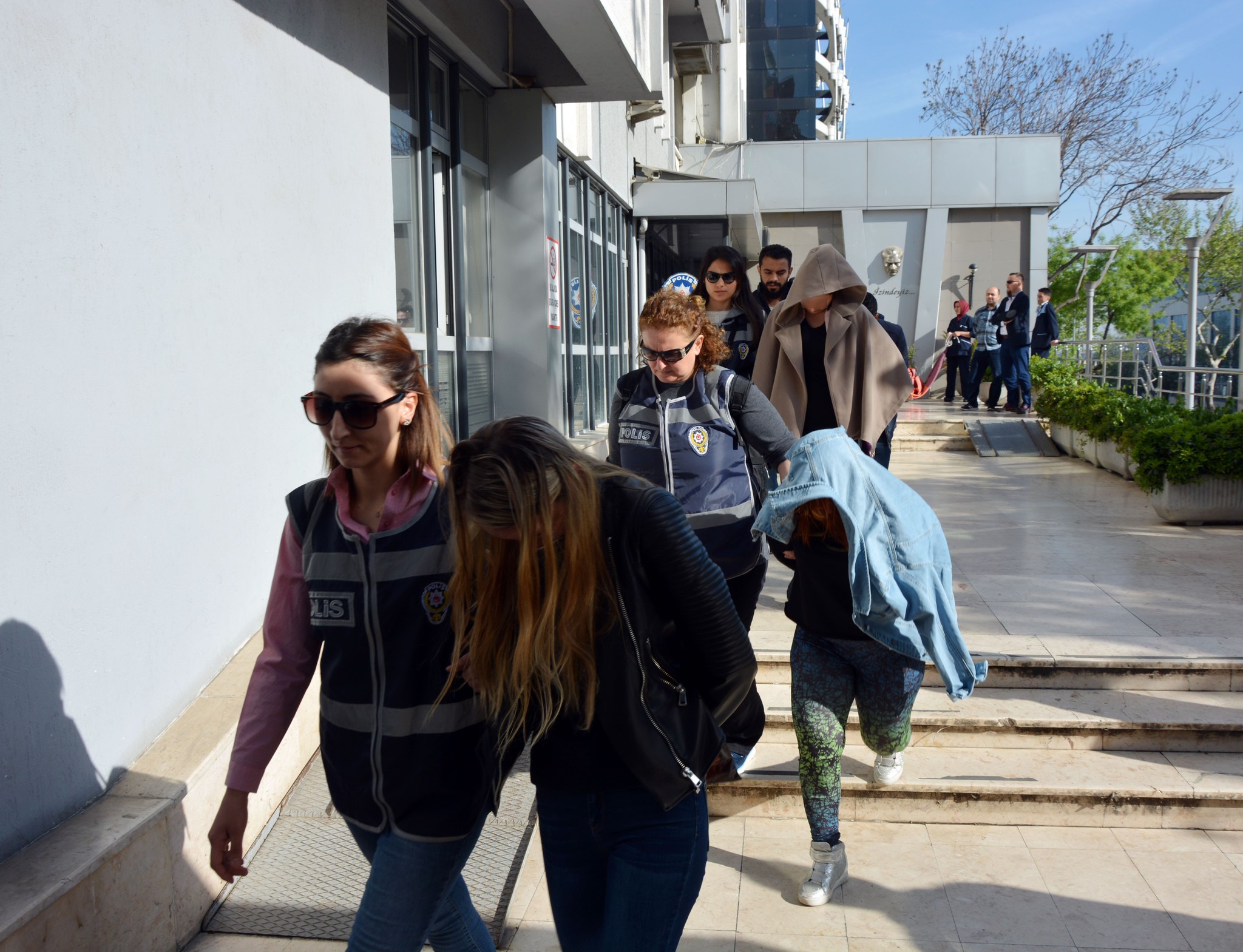 Fuhuş şebekesinin şifreleri: Civciv, yılbaşı, gizemli geceler...