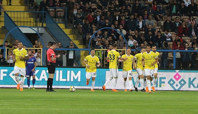 Galatasaray, Fenerbahçe ve Başakşehir’in şampiyonluk ihtimalleri