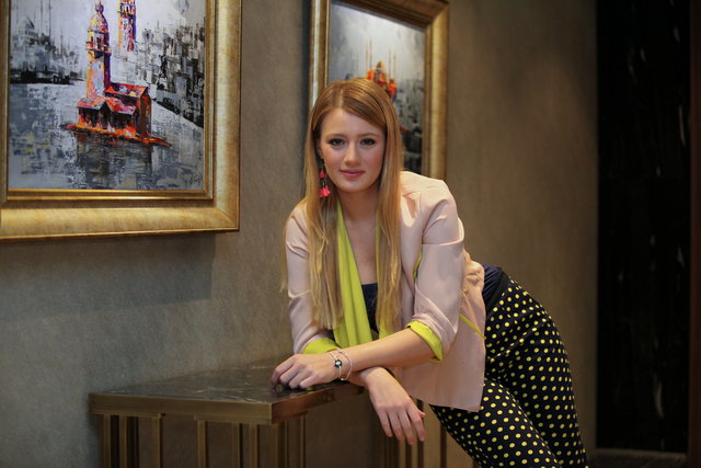 Gizem Karaca’nın evinde esrar öğütme makinesi ele geçirildi