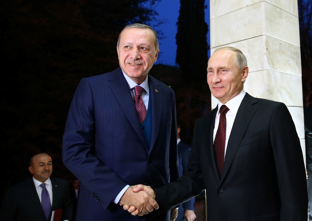Putin’den S-400 açıklaması: Erdoğan’a baskı uygulayamazlar