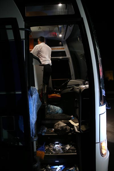 Balıkesir-Ankara otobüsüne taşlı saldırı