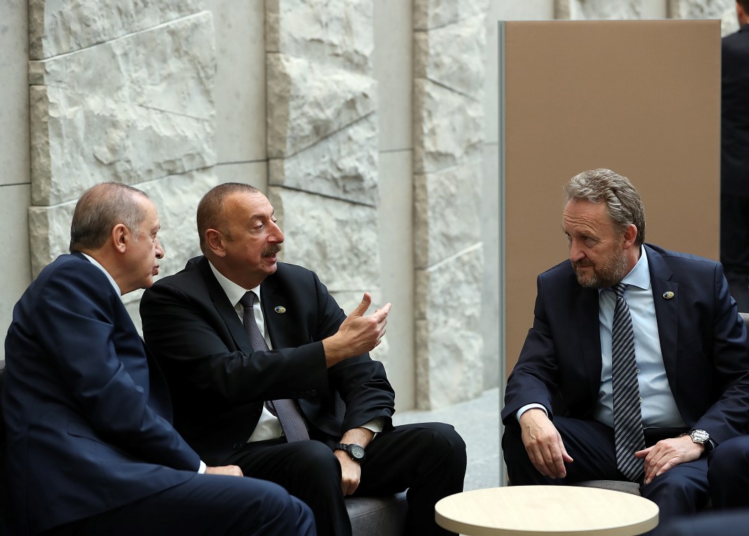 Başkan Erdoğan Brüksel’de İlham Aliyev ve Bakir İzetbegovic ile üçlü görüşme yaptı