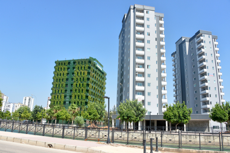 Adana’nın göbeğinde ilginç görüntü!