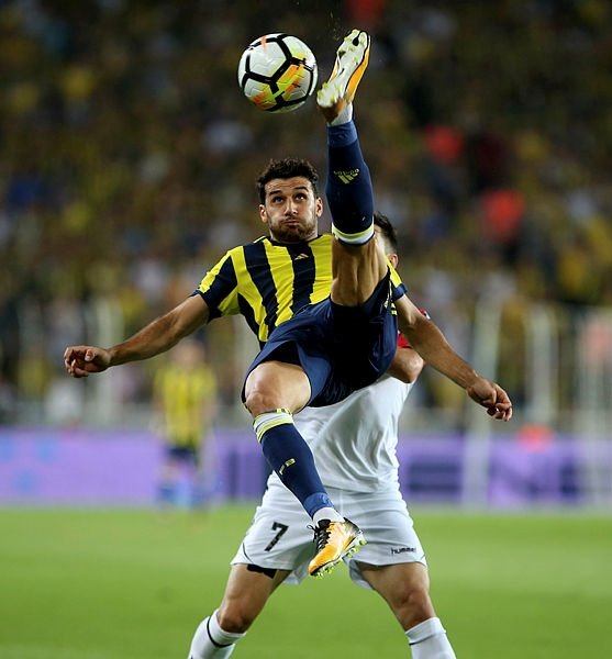 Fenerbahçe’de bir ayrılık daha kesinleşti