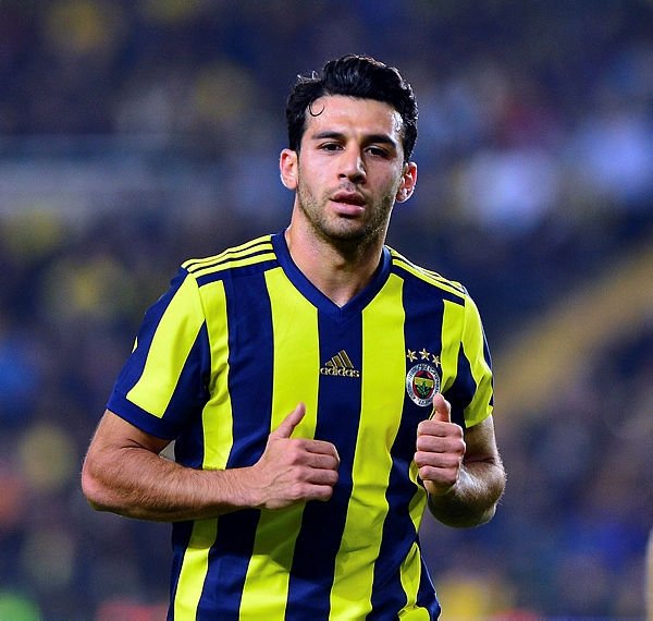 Fenerbahçe’de bir ayrılık daha kesinleşti