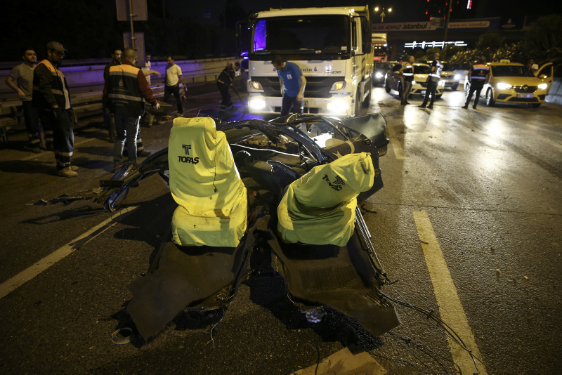 İstanbul’da feci kaza! Görenin kanı dondu