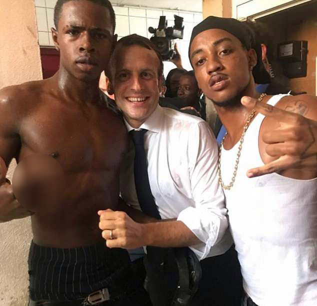 Gerçek ortaya çıktı! Macron’un fotoğraf çektirdiği kişi...