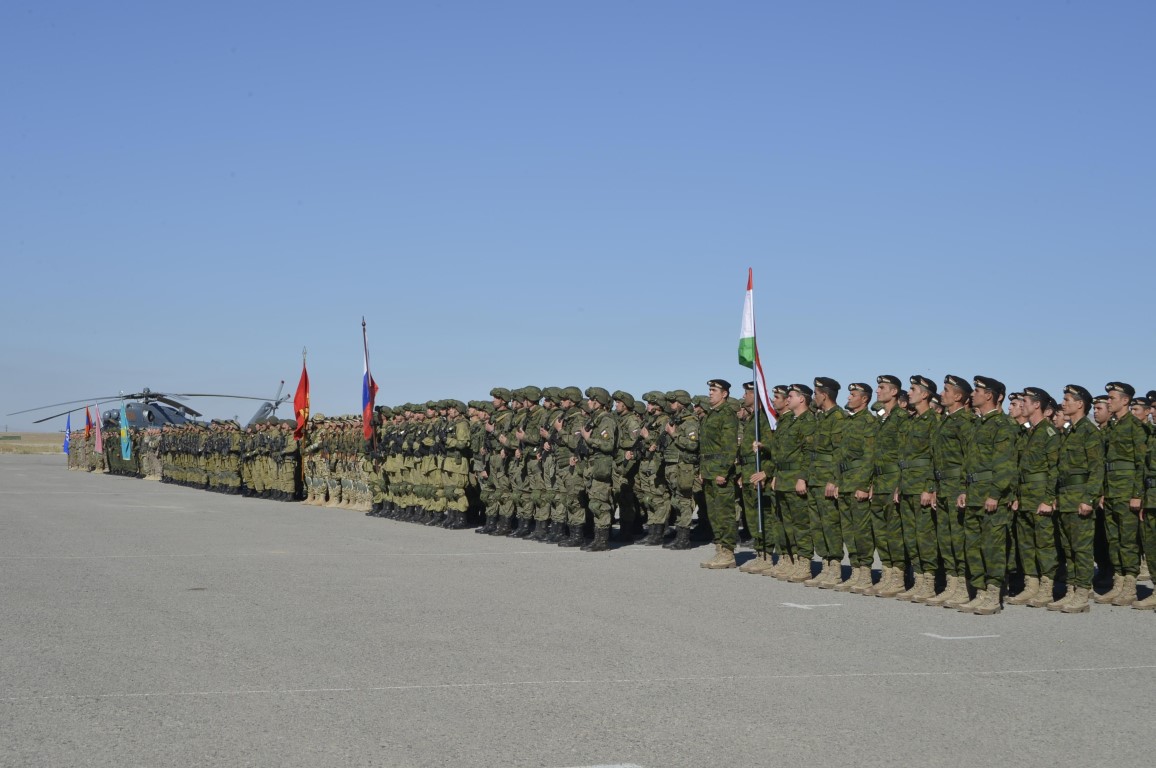Kazakistan’da KGAÖ askeri tatbikatı sona erdi