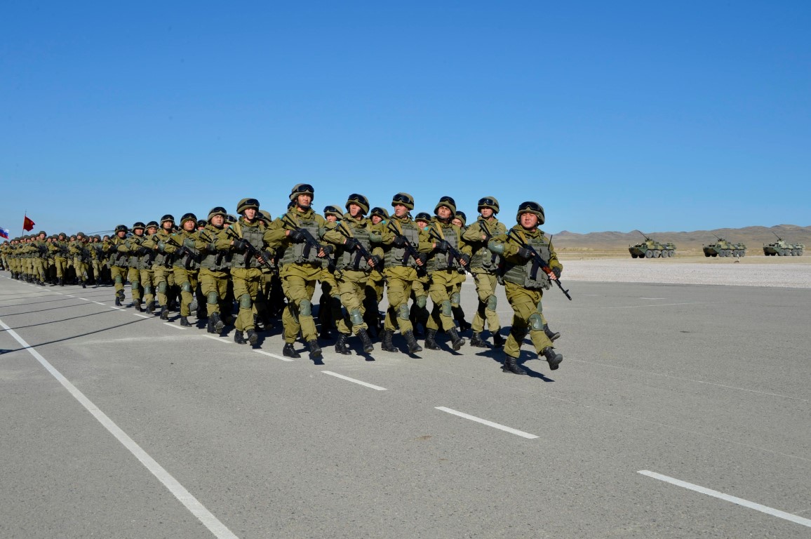 Kazakistan’da KGAÖ askeri tatbikatı sona erdi