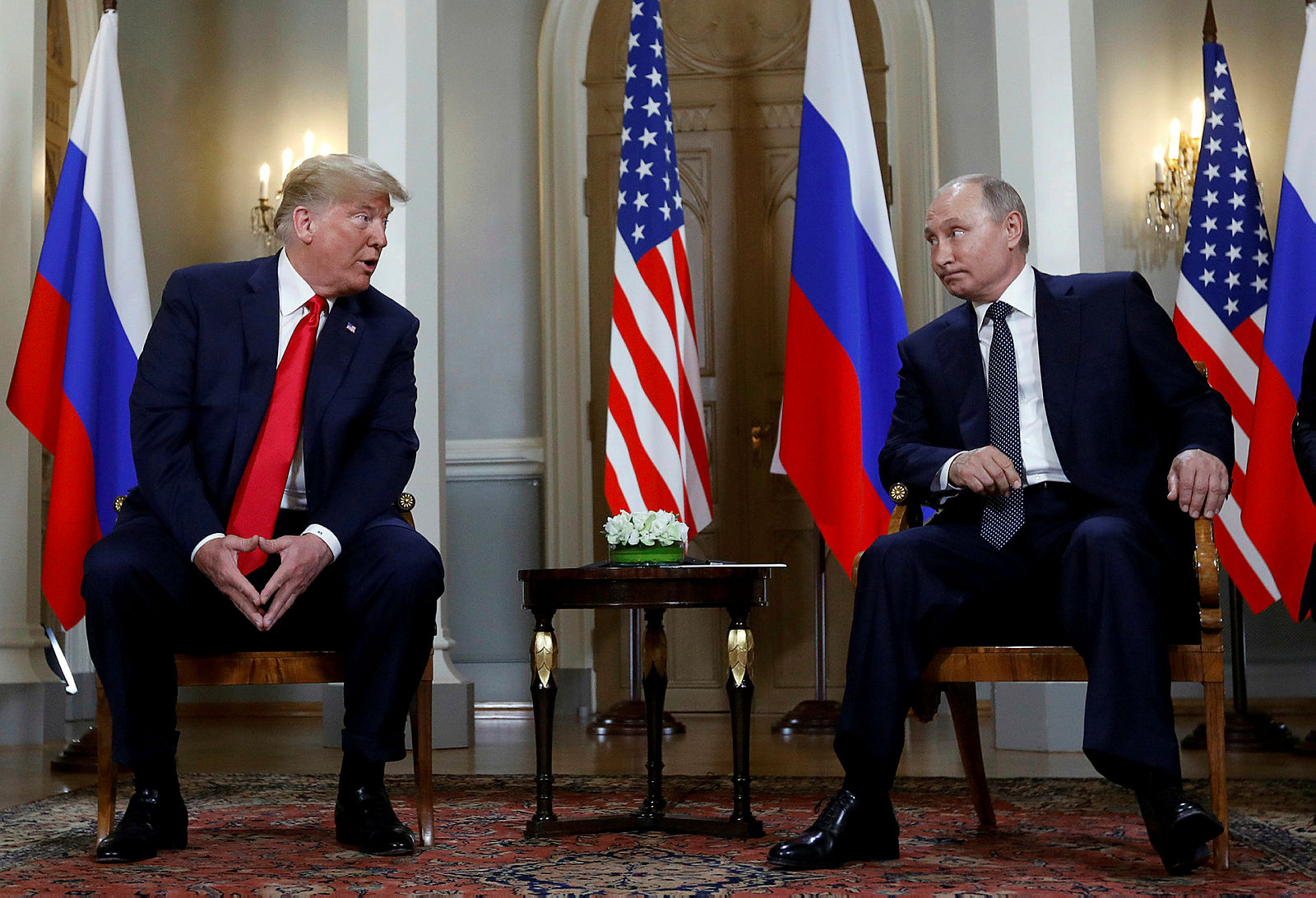 Donald Trump ve Vladimir Putin’e zehirli zarf!