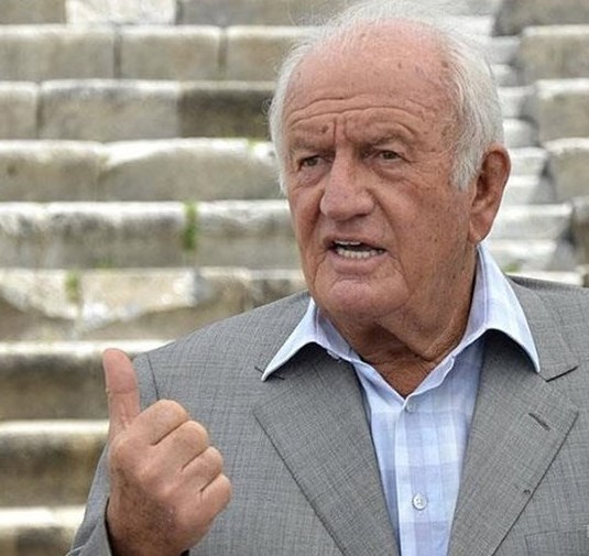 Fenerbahçe’nin efsane başkanından Cocu ve Comolli hakkında flaş açıklamalar