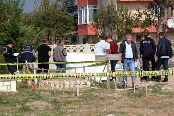 Bolu’da bir kişi mezarlıkta intihar etti