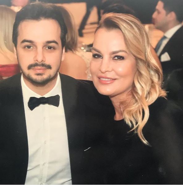 Elif Ada Tatlıses Son Hali Ibrahim Tatlises In Kizi Elif Ada Bir Avm