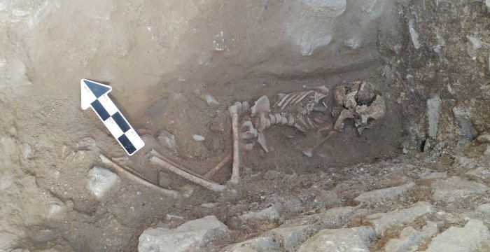 İtalya’da 1500 yıllık gizemli ’vampir mezarı’ bulundu