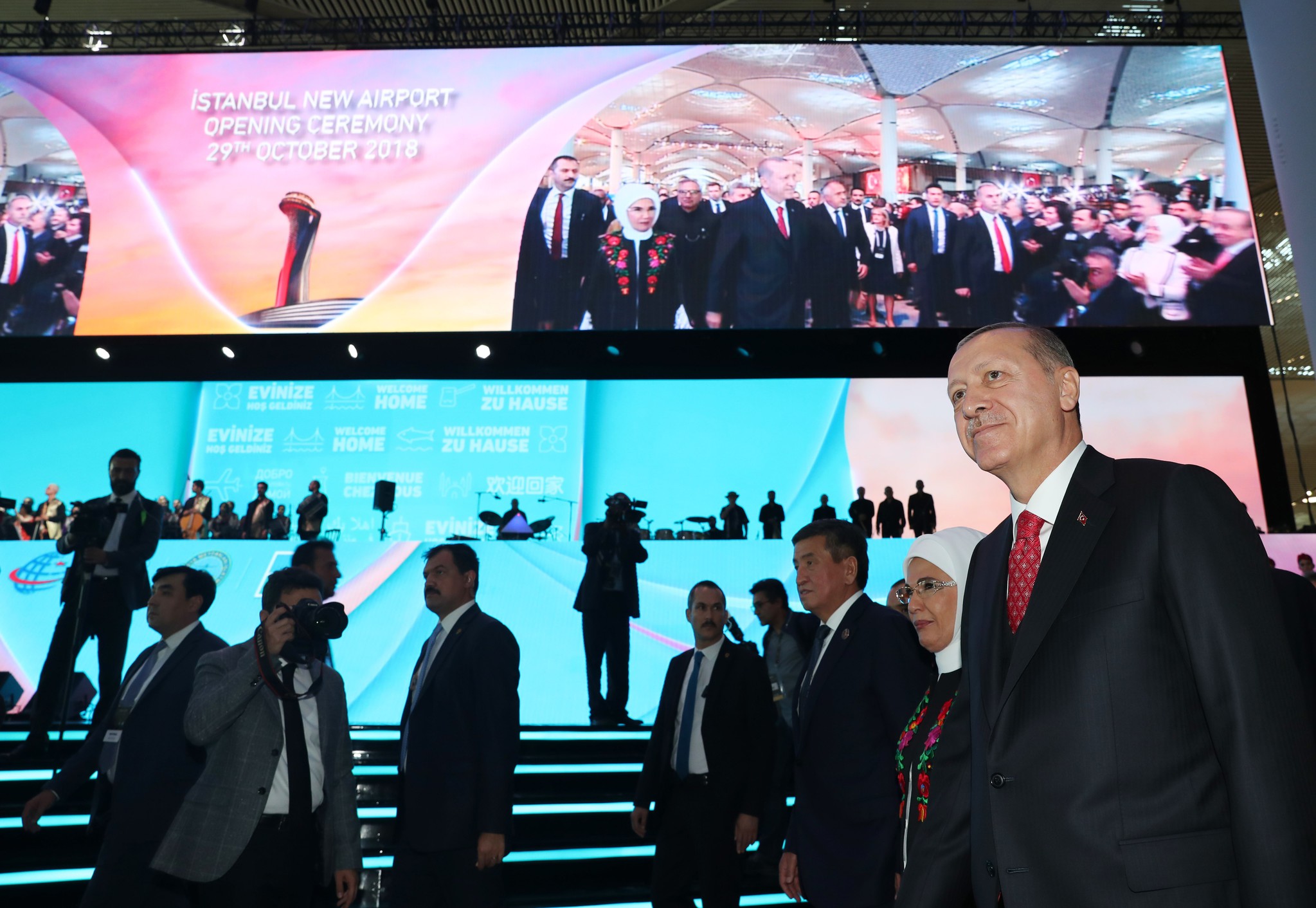 İstanbul Havalimanı’nın açılışı Avrupa ve Rus basınında nasıl yer buldu?