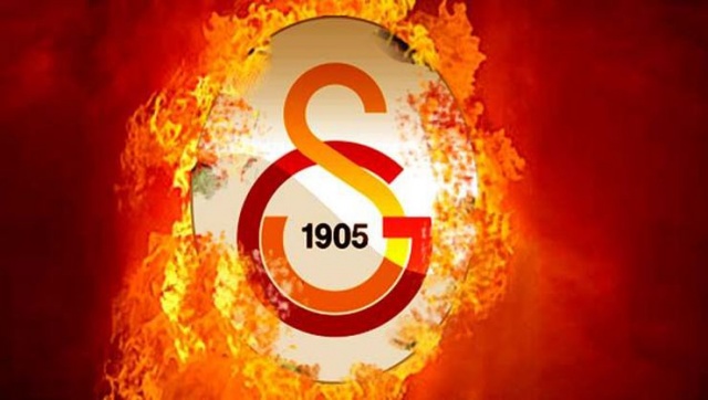 Galatasaray’ın yeni forvetini açıkladı!