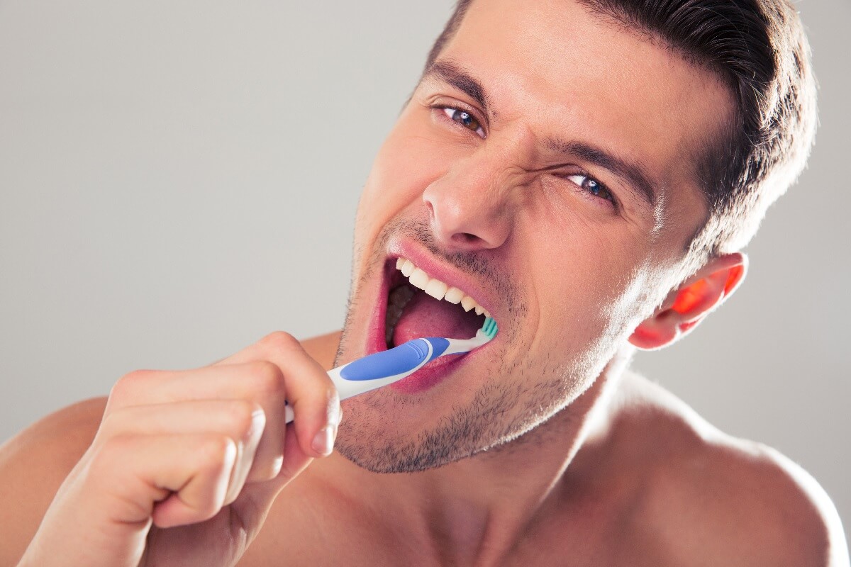 Nasıl diş fırçalanır? Doğru diş fırçalama nasıl olur?