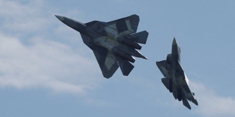 Rusya’nın Su-57 avcı uçakları seri üretim için hazır! 30 hava hedefini eş zamanlı olarak takip edebiliyor