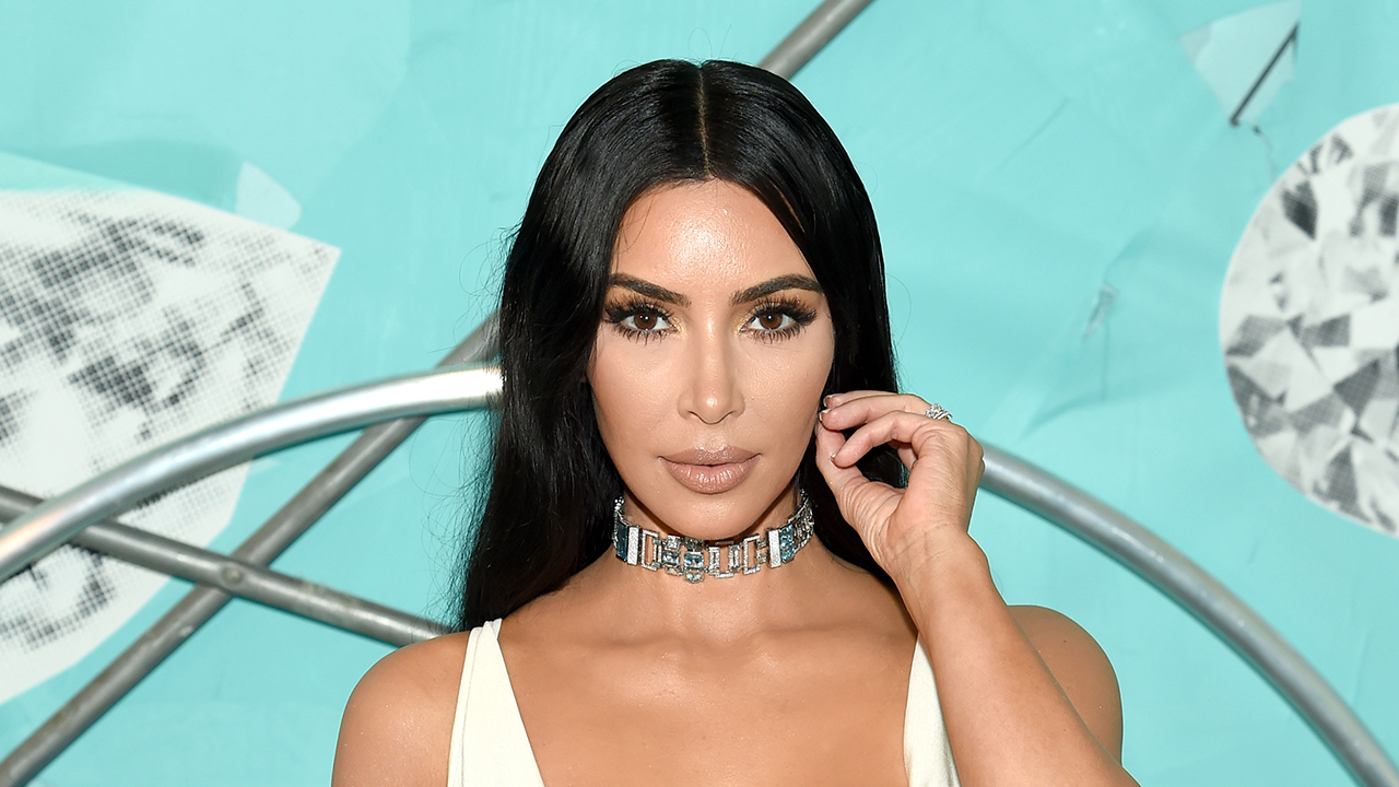 Kim Kardashian’ın malikanesi alevlerin ortasında kaldı