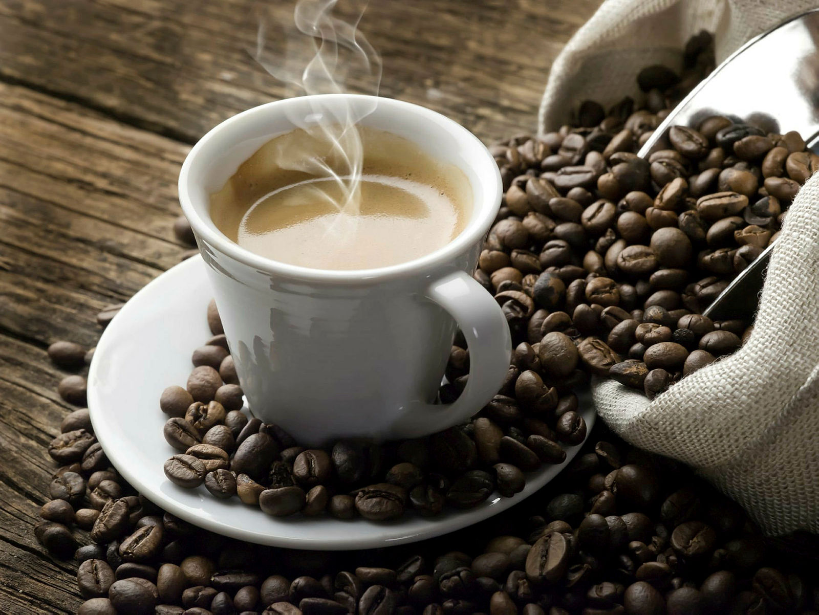 Çayın ve kahvenin fazla tüketilmesinin hangi zararları var?