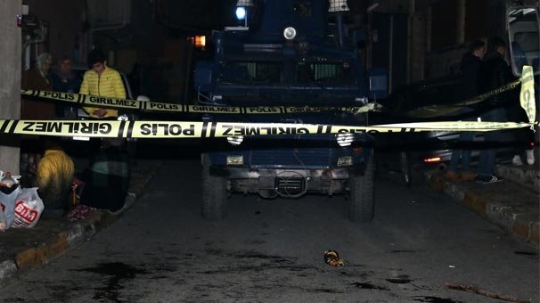 Kızını döven damadını öldürdü