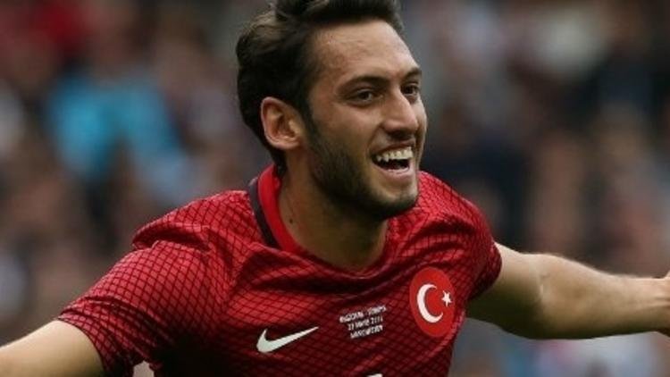 Milan defteri kapandı! İşte Hakan Çalhanoğlu’nun yeni takımı...