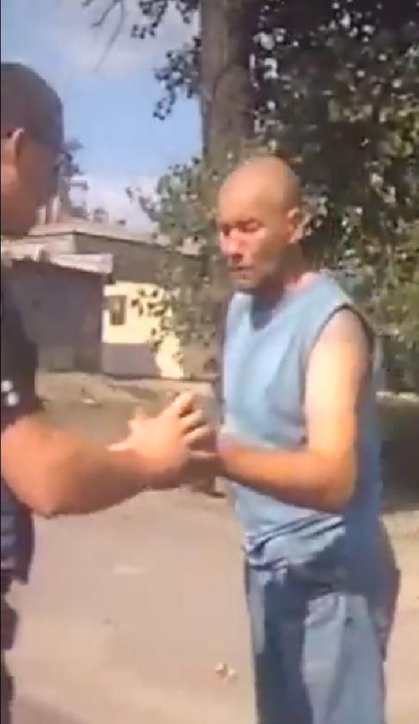 Ukrayna’da korkunç şaka! Arkadaşının eline verdiği bombanın pimini çekip kaçtı