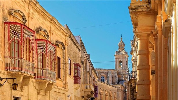 Malta vatandaşlığa geçenleri açıkladı, Sabancılar listeye damga vurdu!