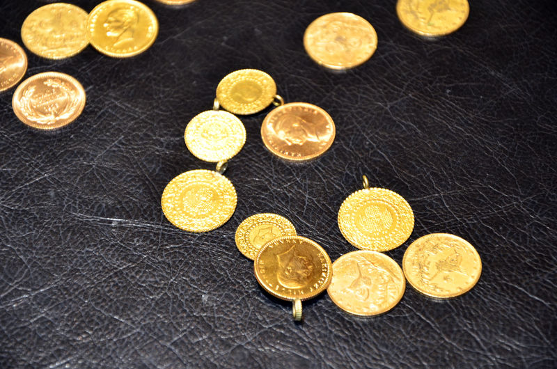 Altın fiyatları düşüşe geçti! Çeyrek ve gram altın fiyatları ne kadar oldu? Güncel altın fiyatları 30 Ocak