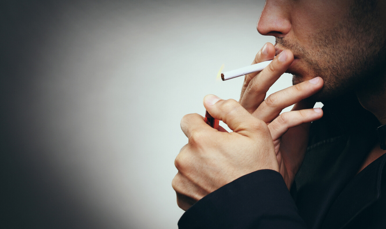 фото с сигаретой в руке мужские