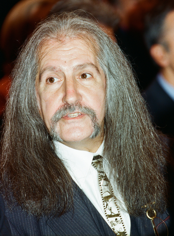 Modern zamanların ozanı: Barış Manço