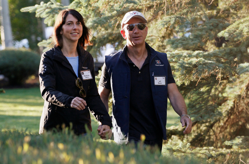 Jeff Bezos ile eşi MacKenzie Bezos 35 milyar dolarlık anlaşmayla boşandı