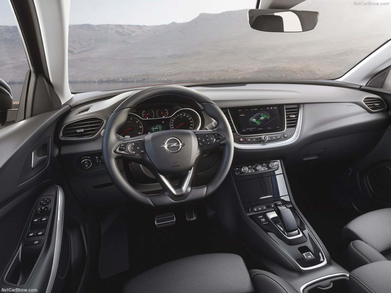 2019 Opel Grandland X Hybrid4’ün özellikleri açıklandı