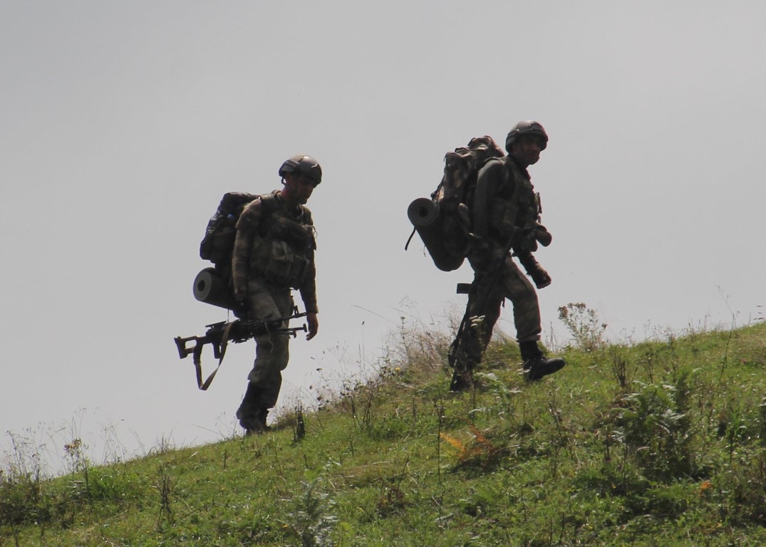 Karadeniz’de PKK’lı ’Kawa’ yakalandı, JÖH’ler ’Aras’ın peşinde