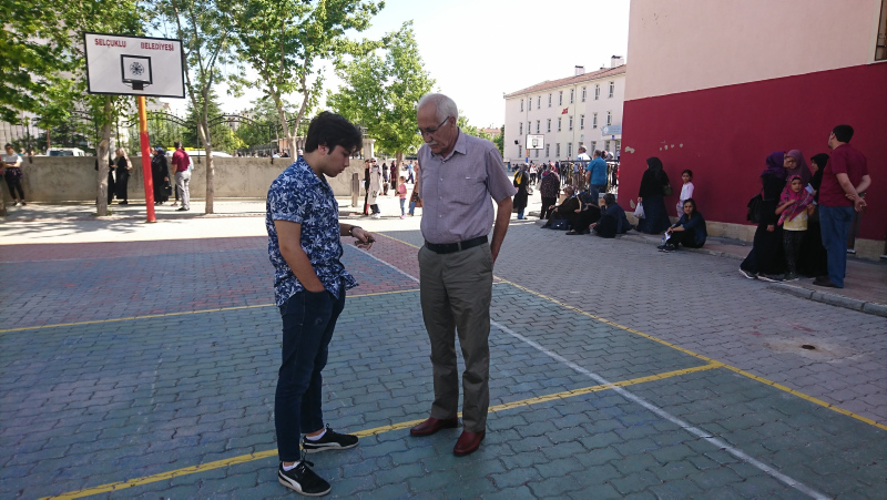 Konya’da 75 yaşında adam üniversite sınavına girdi