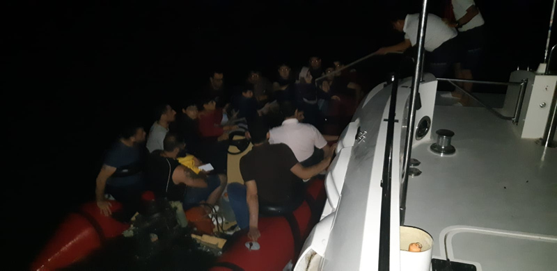 107 kaçak göçmen böyle yakalandı