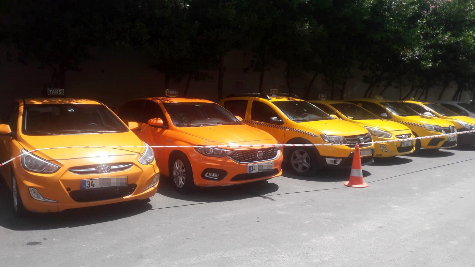 Taksicilere düzenlenen ’son durak’ operasyonun detayları: Keriz, mal, kuş...