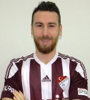 Fethiyespor başkanı futbolcu Halil İbrahim Pekşen’i dövdürdü!